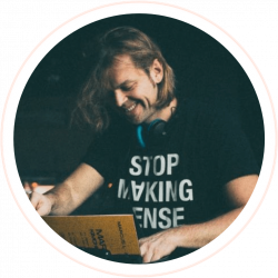 Thomas Papachristou, Synthetic event organizer, “We’ve been working with ComeTogether since 2019 and they have always been very reliable in every step of the ticketing process. We were looking for extra ways to engage with our audience during and after our events. With NFT collectibles we are able to provide our tickets as collectibles combined with event content to stay top of mind with our community.”